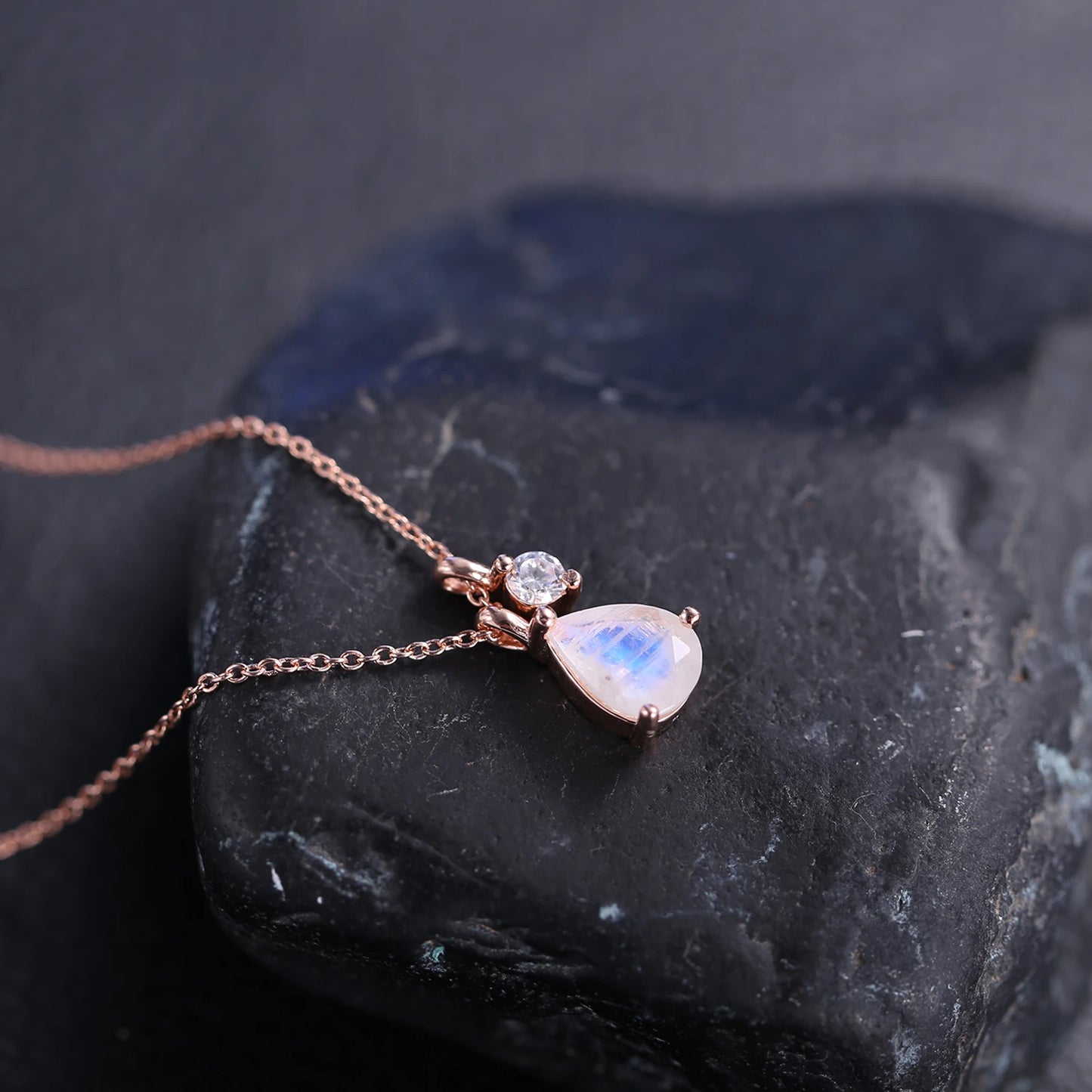 GEM'S BALLET Rainbow Moonstone Necklace in 925 Sterling Silver  June Birthstone