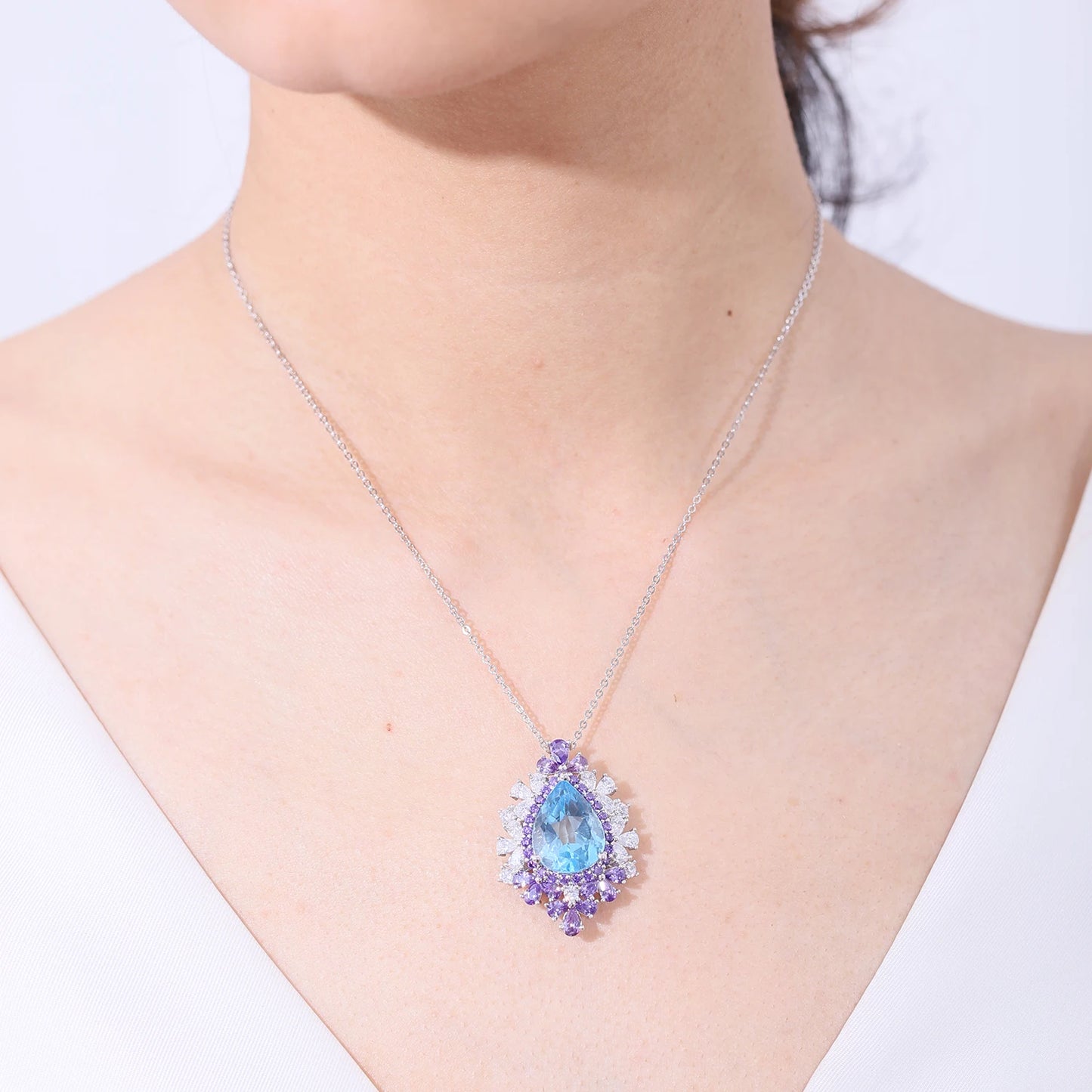 Luxury Natural Sky Blue Topaz  Pendant Necklace in 925 Sterling Silver Bridal Jewelry